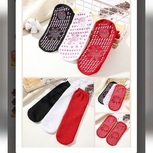 NWOT Thermal circulation self-heating socks